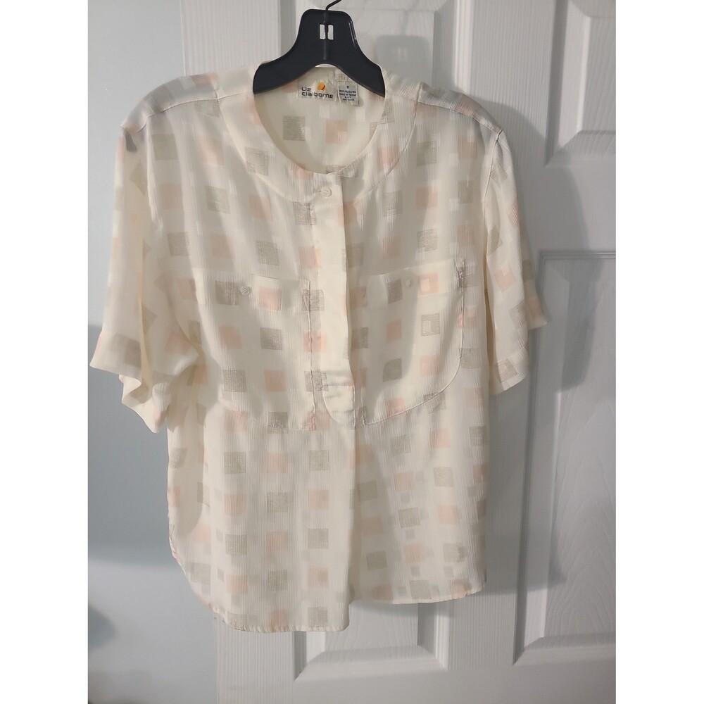 off-white Liz Claiborne blouse featuring subtle checkered pattern and dual sz 8